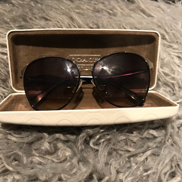 Coach Accessories - Coach Poppy Sunglasses